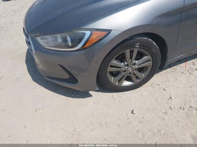 2018 HYUNDAI ELANTRA SEL 6