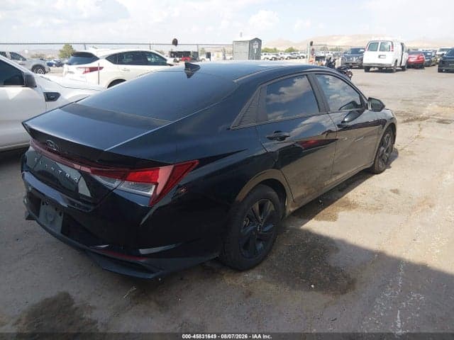 2023 HYUNDAI ELANTRA SEL 4