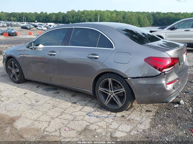 2019 MERCEDES-BENZ A 220 14