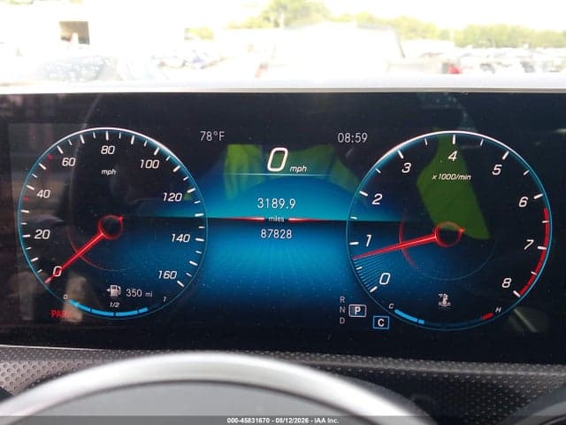 2019 MERCEDES-BENZ A 220 7