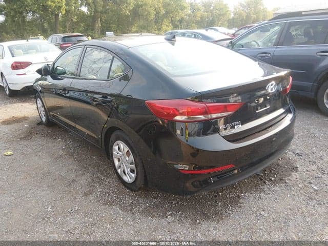 2017 HYUNDAI ELANTRA SE 3