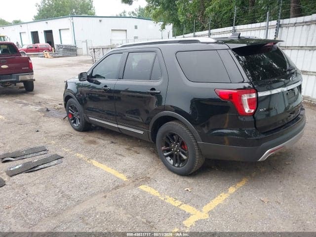 2017 FORD EXPLORER XLT 3