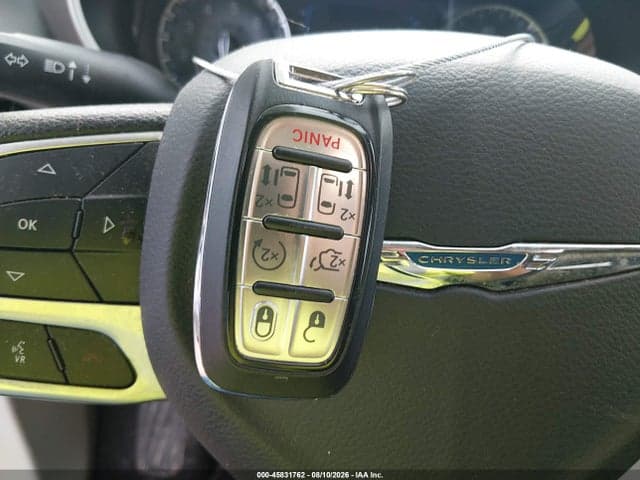 2019 CHRYSLER PACIFICA TOURING PLUS 11