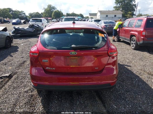 2017 FORD FOCUS SE 17