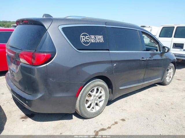 2020 CHRYSLER PACIFICA TOURING L 4