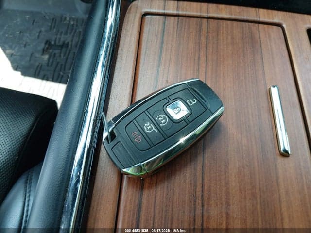 2019 LINCOLN NAVIGATOR RESERVE 11