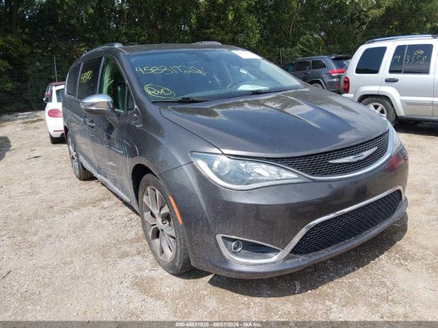 2018 CHRYSLER PACIFICA LIMITED - 1
