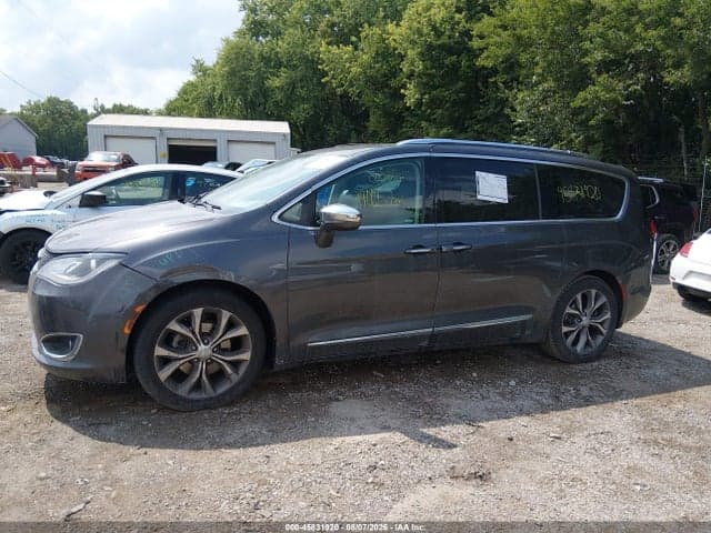 2018 CHRYSLER PACIFICA LIMITED 14