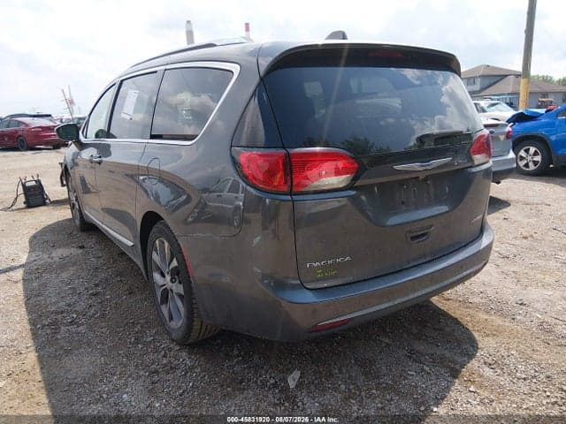 2018 CHRYSLER PACIFICA LIMITED 3