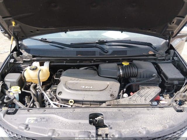 2018 CHRYSLER PACIFICA LIMITED 10