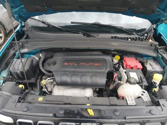 2019 JEEP RENEGADE LATITUDE 4X4 10