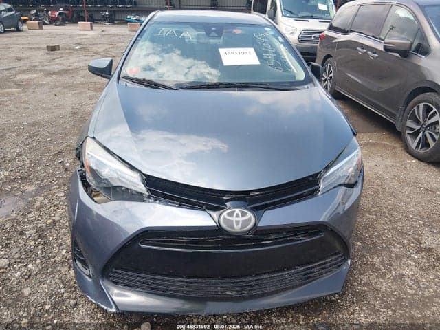 2017 TOYOTA COROLLA LE 11