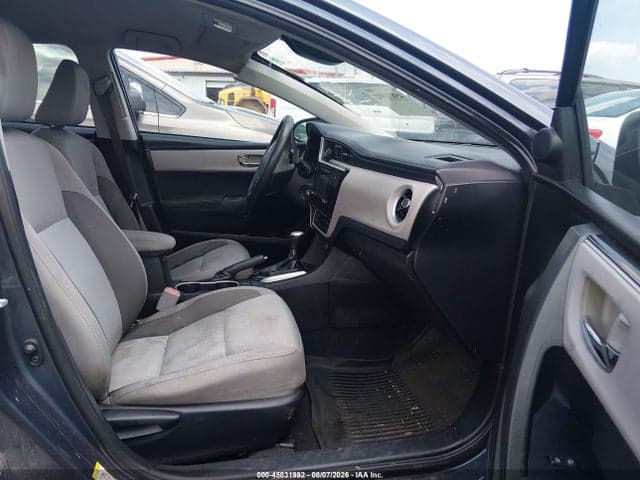 2017 TOYOTA COROLLA LE 5