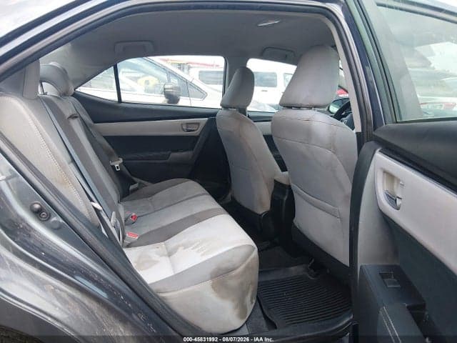 2017 TOYOTA COROLLA LE 8