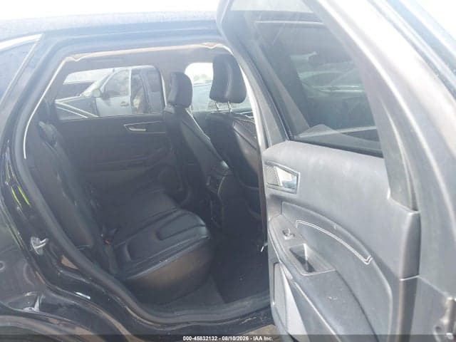 2022 FORD EDGE TITANIUM 8