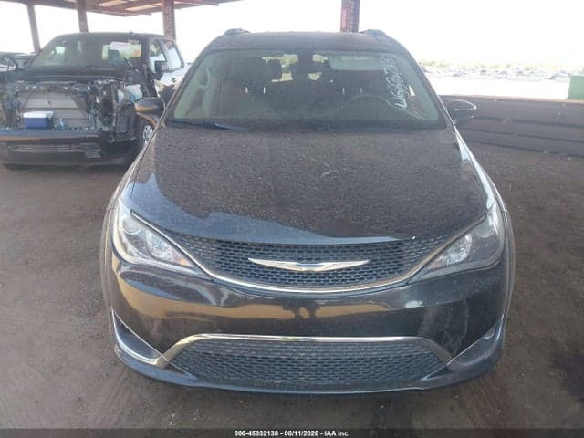 2017 CHRYSLER PACIFICA TOURING-L PLUS 6