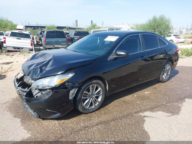 2017 TOYOTA CAMRY SE 2