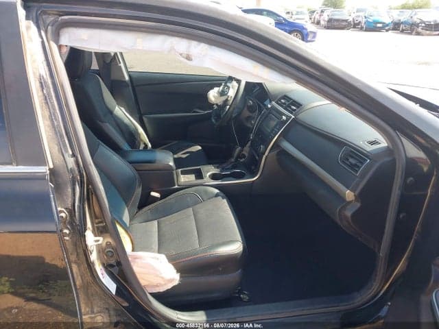 2017 TOYOTA CAMRY SE 5