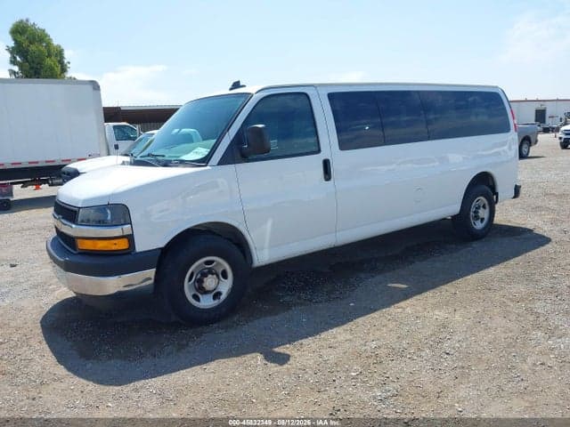2018 CHEVROLET EXPRESS 3500 LT 2