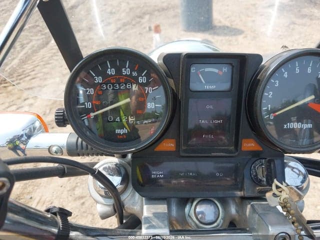 1982 HONDA VF750 C 7
