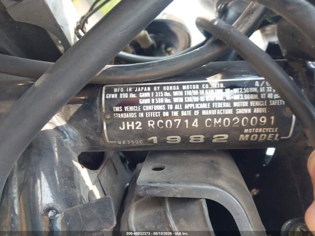 1982 HONDA VF750 C 10