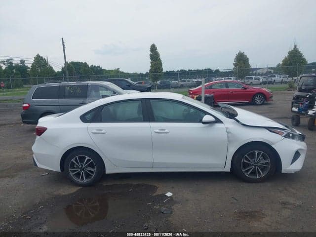 2022 KIA FORTE LXS 12