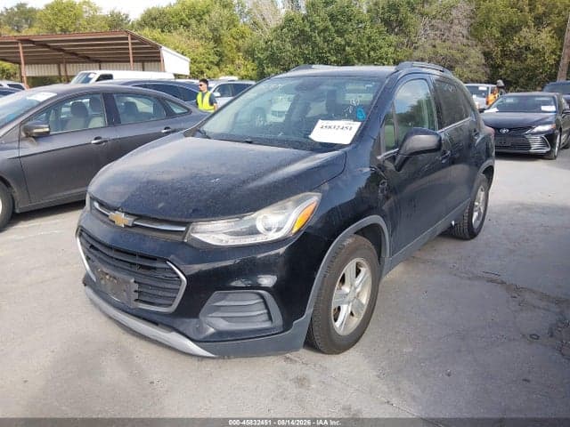 2017 CHEVROLET TRAX LT 2