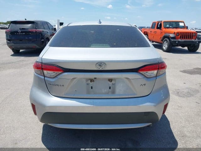 2020 TOYOTA COROLLA LE 17