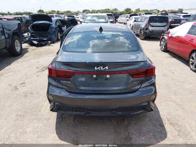 2022 KIA FORTE GT-LINE 16