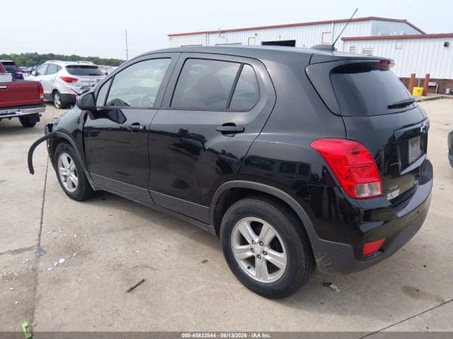 2020 CHEVROLET TRAX FWD LS 3