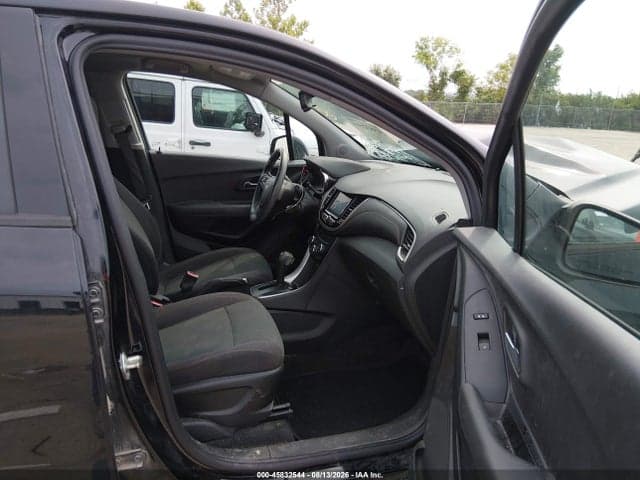 2020 CHEVROLET TRAX FWD LS 5
