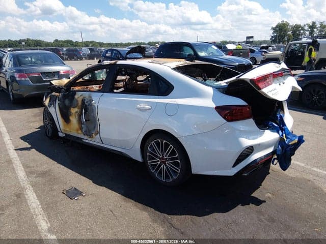 2023 KIA FORTE GT 3