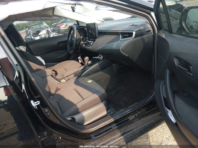 2026 TOYOTA COROLLA LE 5