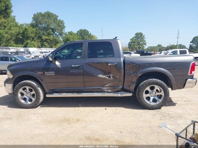 2017 RAM 1500 LARAMIE 4X4 5'7 BOX 14