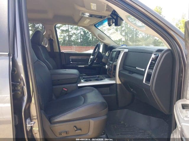 2017 RAM 1500 LARAMIE 4X4 5'7 BOX 5