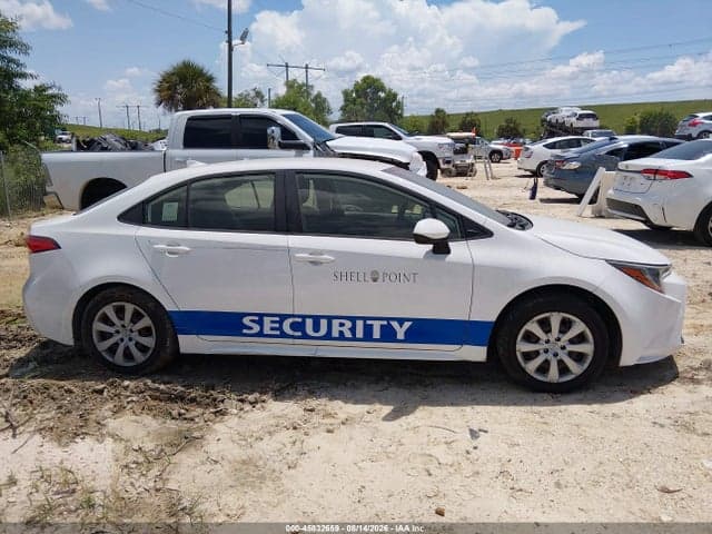 2021 TOYOTA COROLLA LE 13