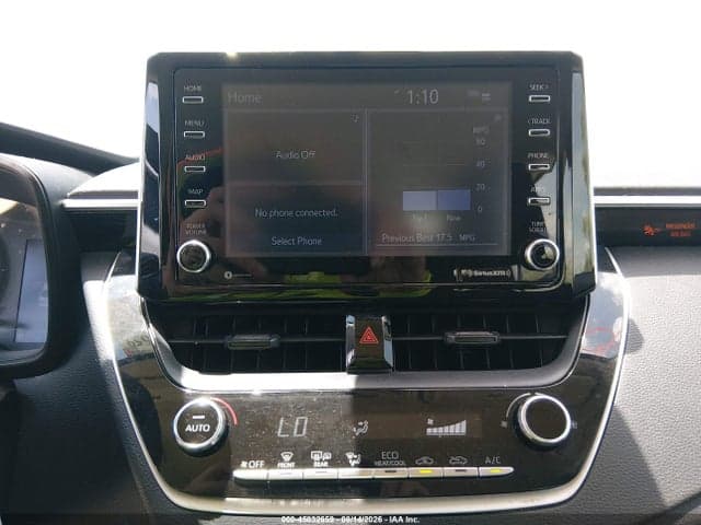 2021 TOYOTA COROLLA LE 17