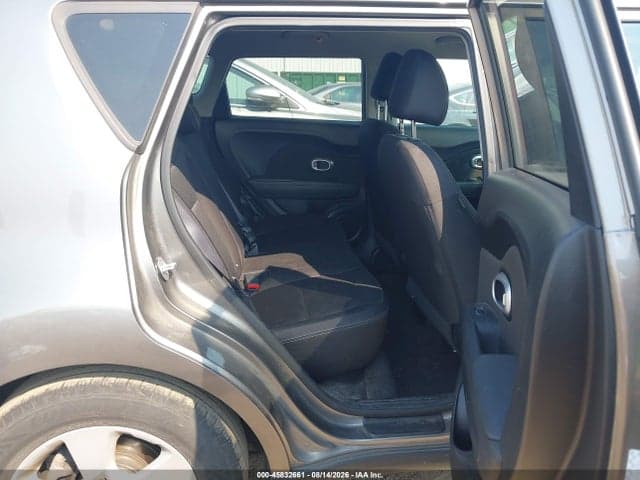 2019 KIA SOUL 8