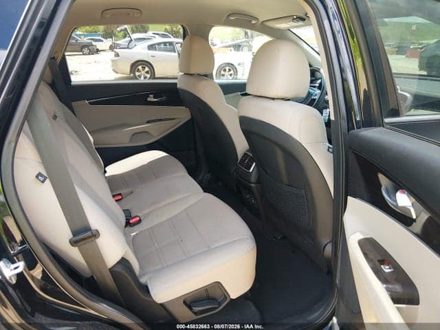 2019 KIA SORENTO 2.4L LX 8