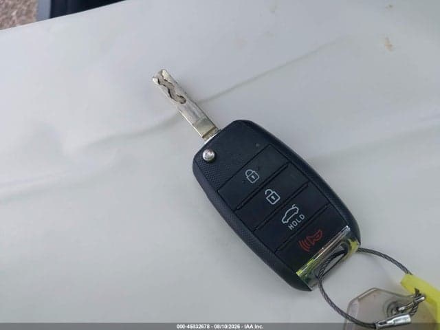 2022 KIA RIO S 11