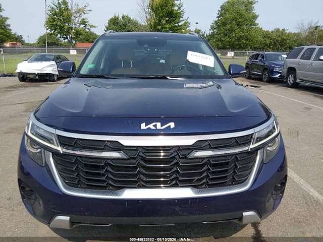 2024 KIA SELTOS EX 12