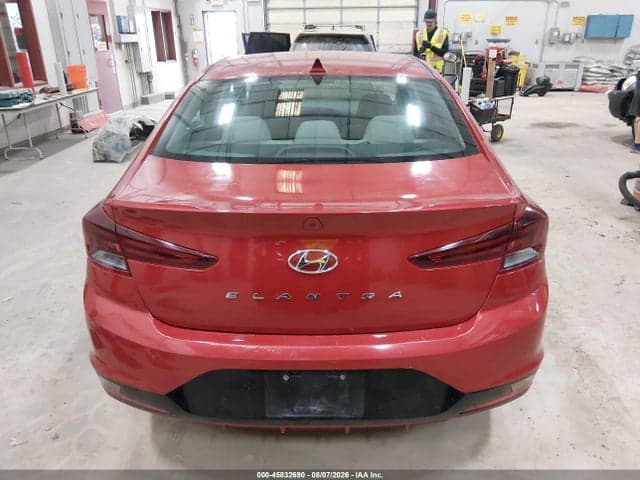 2020 HYUNDAI ELANTRA SEL 17