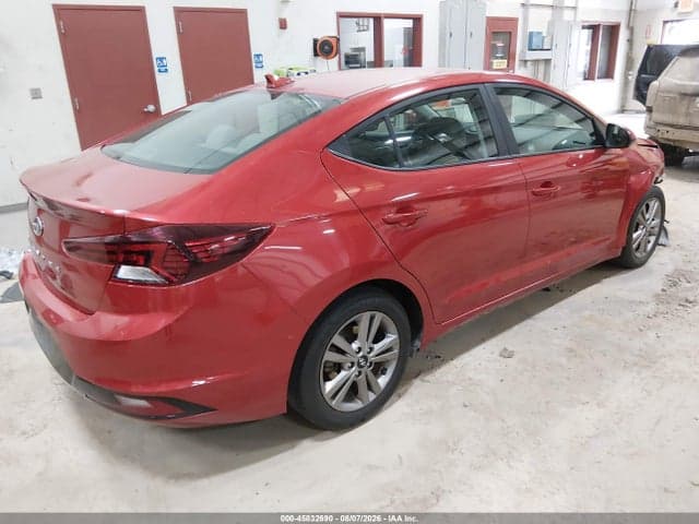 2020 HYUNDAI ELANTRA SEL 4