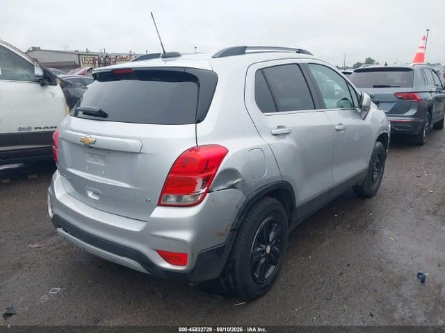 2017 CHEVROLET TRAX LT 4