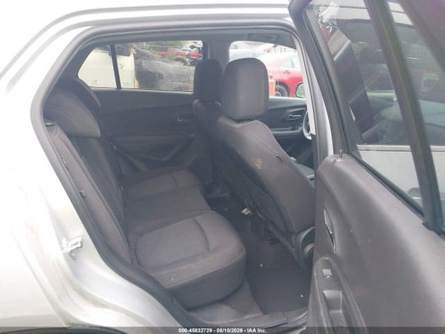 2017 CHEVROLET TRAX LT 8