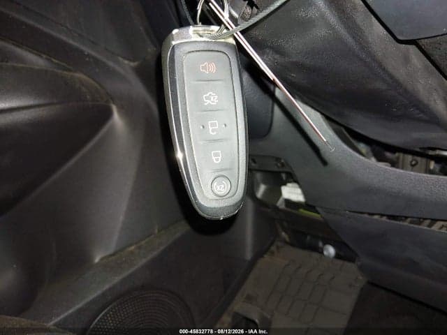 2019 FORD ESCAPE SE 11