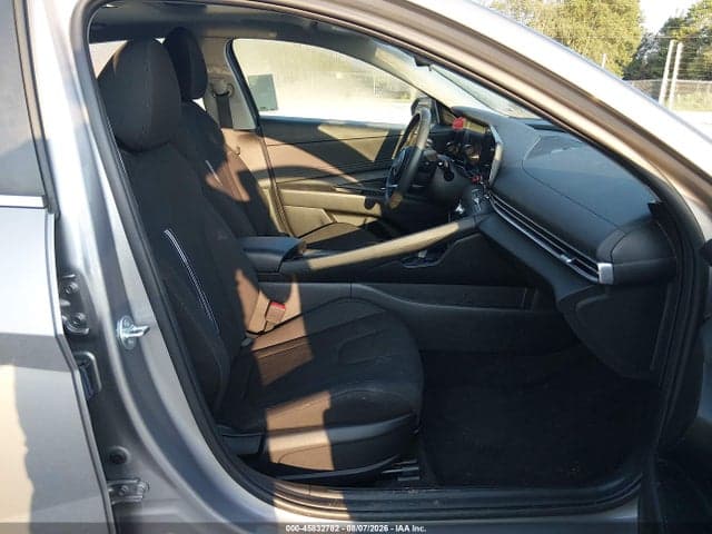 2025 HYUNDAI ELANTRA SEL CONVENIENCE 5