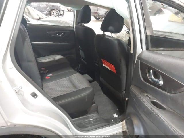 2019 NISSAN ROGUE SV 8