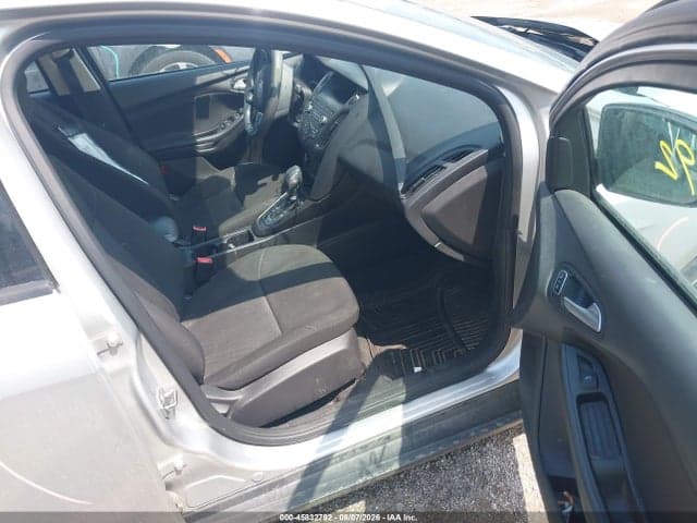 2018 FORD FOCUS SE 5