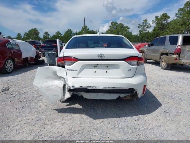 2024 TOYOTA COROLLA LE 17